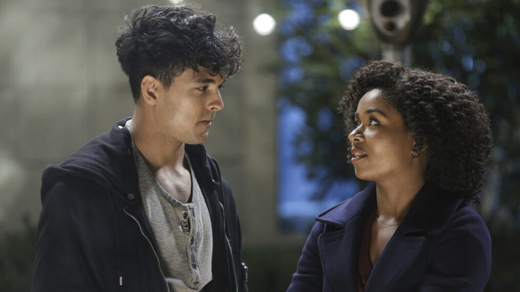 Niko Terho as Adams and Alexis Floyd as Griffith in 'Grey's Anatomy' Season 19 Episode 9