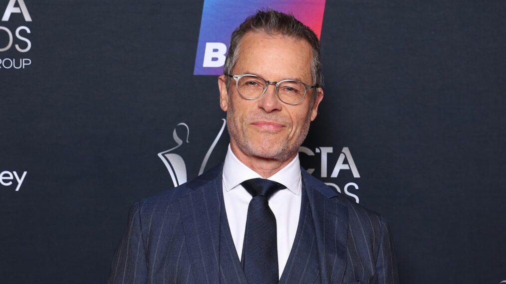 Guy Pearce attends the 2022 AACTA Awards