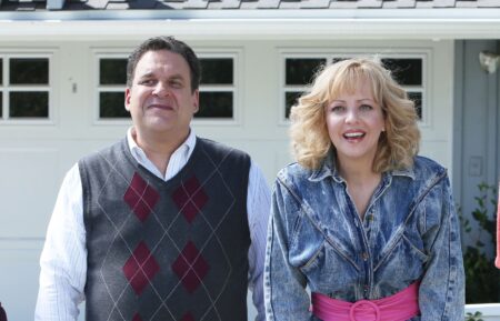 Jeff Garlin and Wendi McLendon-Covey on The Goldbergs