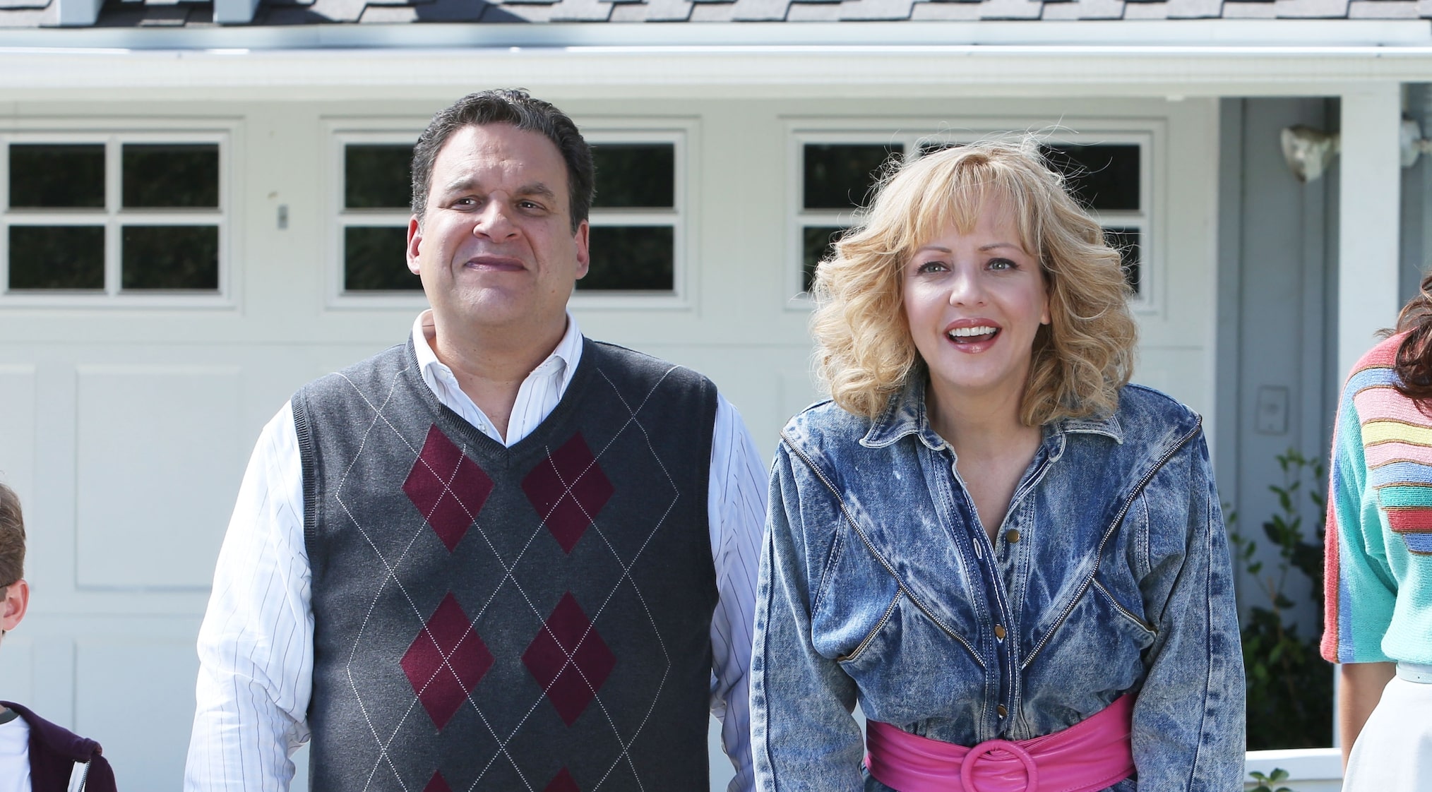 'The Goldbergs' Star Wendi McLendon-Covey Says Jeff Garlin's Axing 'Was A Lengthy Time Coming' 2 jeff garlin wendi mclendon covey
