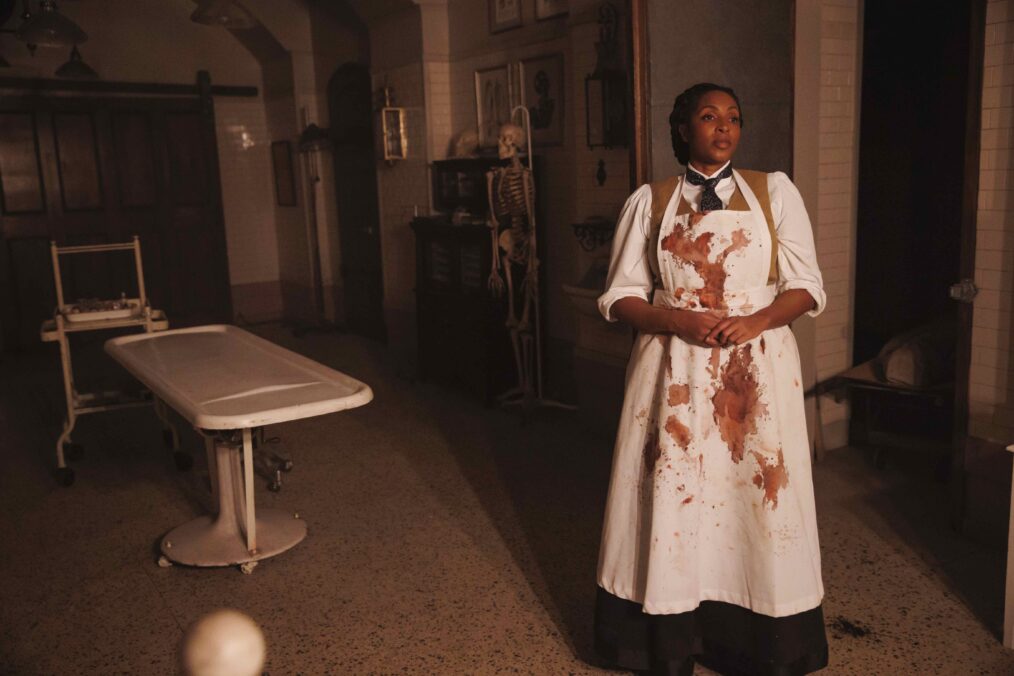 Lisa Berry as Dr. Melanda Israel in 'Slasher: Ripper'