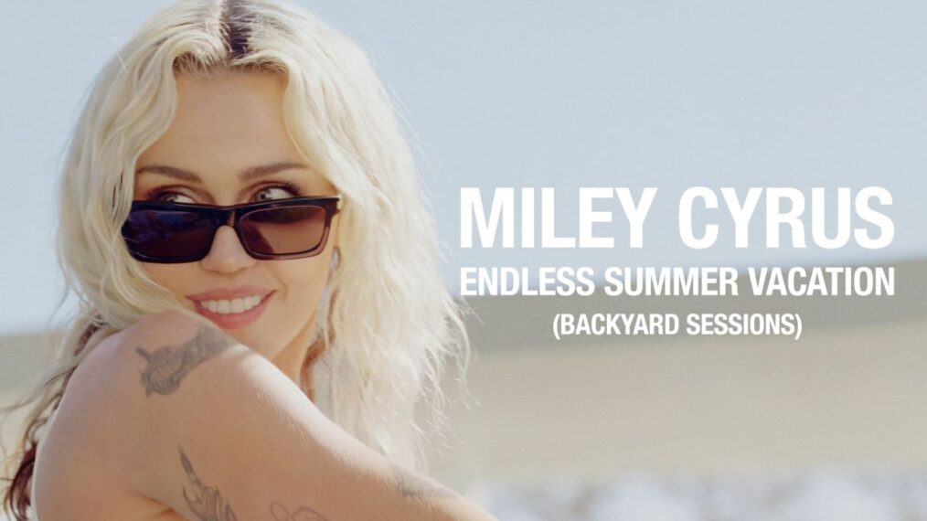 Miley Cyrus: interminables vacaciones de verano (sesiones en el patio trasero)