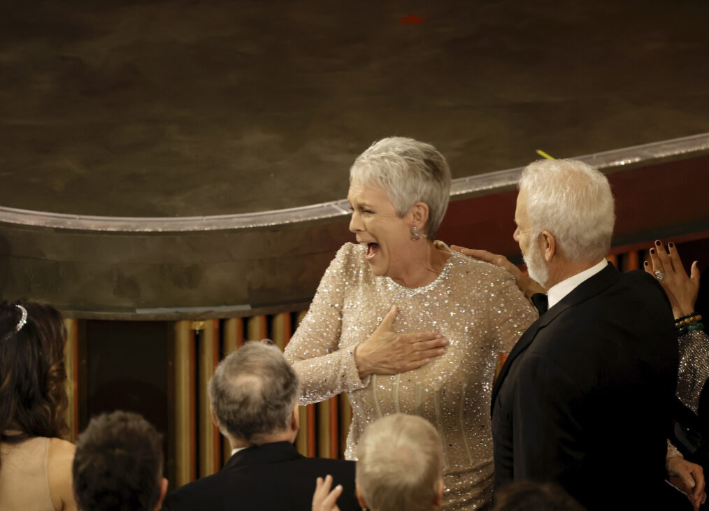 Jamie Lee Curtis reacts to winning Best Supporting Actress at the 2023 Oscars