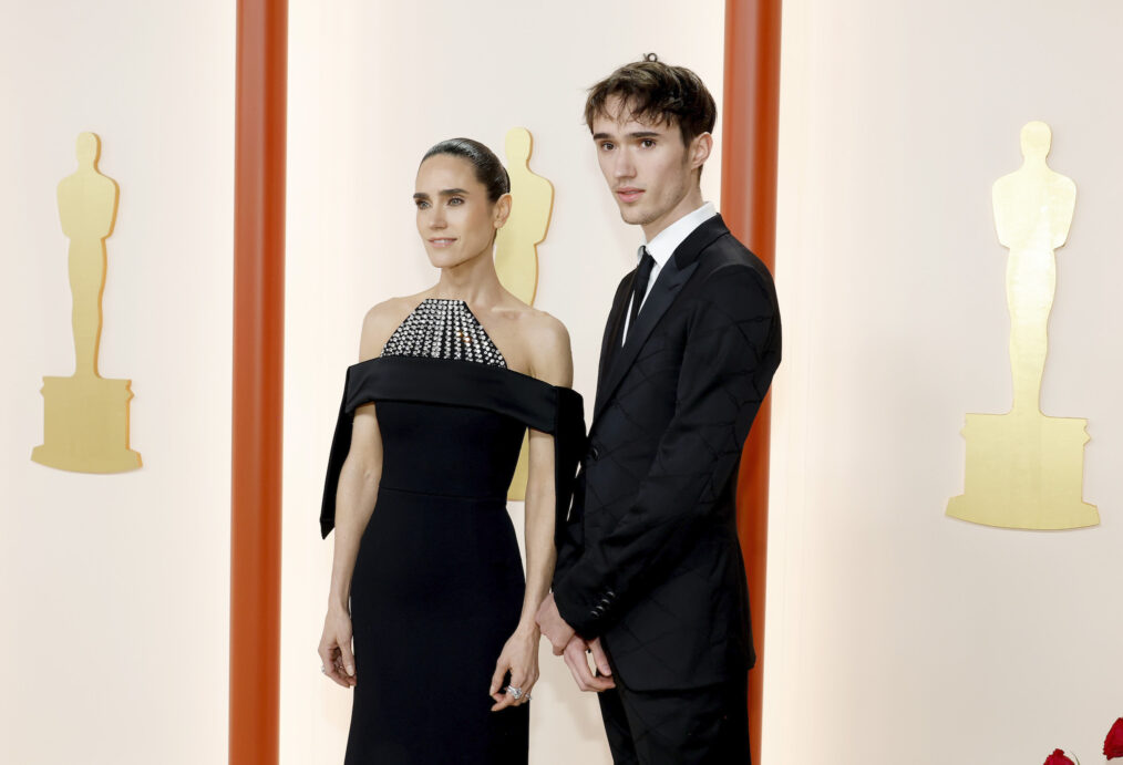 Jennifer Connelly and Stellan Connelly Bettany arrive at the 2023 Oscars