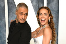 Taika Waititi and Rita Ora at 2023 Oscars