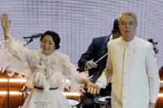 Stephanie Hsu and David Byrne at the 2023 Oscars