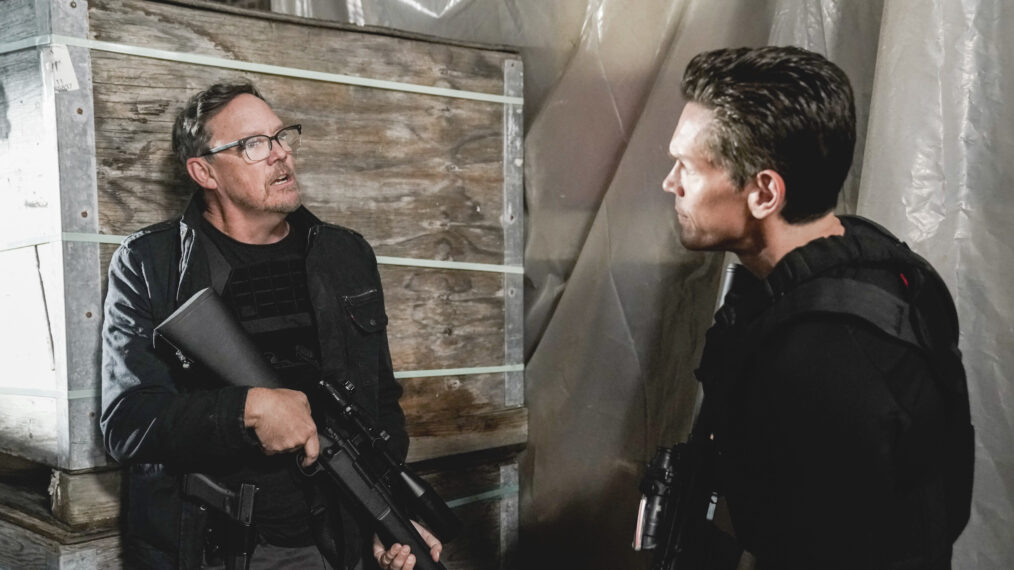 Matthew Lillard and Steve Howey in 'True Lies'