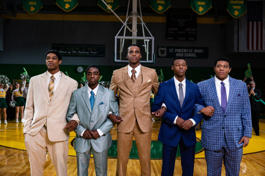 SHOOTING STARS -- Pictured: (l-r) Scoot Henderson as Romeo Travis, Caleb McLaughlin as Lil Dru Joyce III, Mookie Cook as LeBron James, Avery S. Wills, Jr. as Willie McGee, Khalil Everage as Sian Cotton -- (Photo by: Oluwaseye Olusa/Universal Pictures)