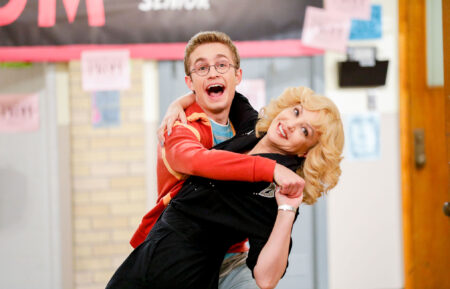 Sean Giambrone, Wendi McLendon-Convey - 'The Goldbergs'