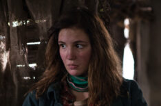 Sophie Nélisse as Teen Shauna in Yellowjackets