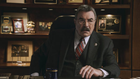 Tom Selleck as Frank Reagan