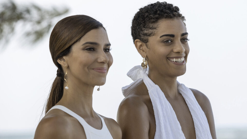 Roselyn Sánchez and Kiara Barnes as Elena and Ruby in 'Fantasy Island'