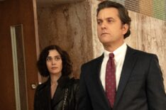 Lizzy Caplan and Joshua Jackson in 'Fatal Attraction'