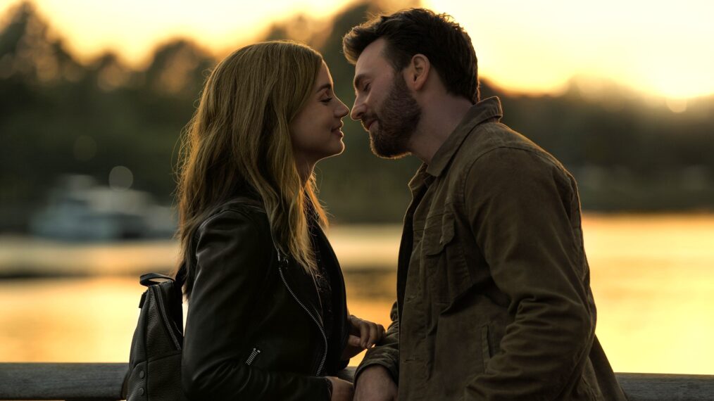 Ana de Armas and Chris Evans in 'Ghosted'