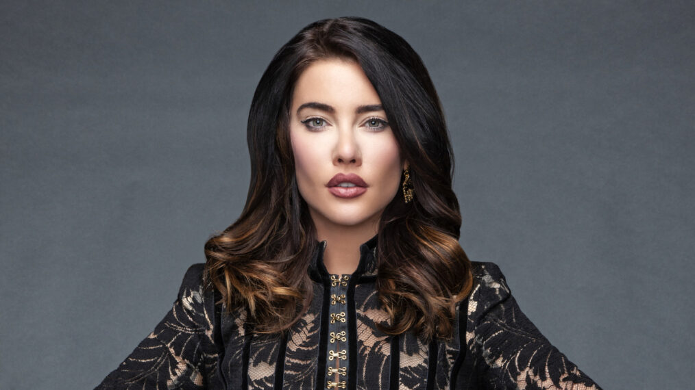 Jacqueline MacInnes Wood Married, Dating, Parents, Feet