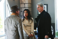 Liza Lapira and Mark Harmon in 'NCIS'