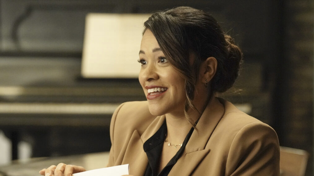 Gina Rodriguez as Nell in 'Not Dead Yet'