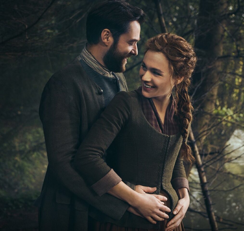 Richard Rankin and Sophie Skelton in 'Outlander' Season 7