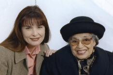 Roma Downey and Rosa Parks on the set of 'Touched by an Angel'