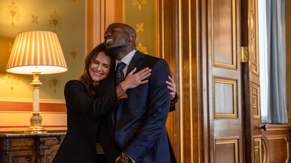 Keri Russell as Kate Wyler, David Gyasi as Austin Dennison in episode 101 of The Diplomat