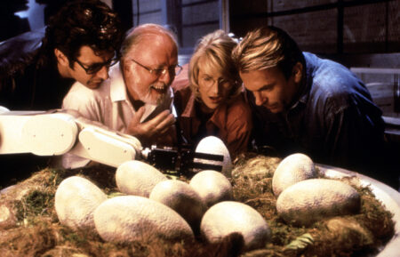 Jeff Goldblum, Richard Attenborough, and Laura Dern in 'Jurassic Park'
