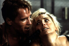 Arnold Schwarzenegger & Sharon Stone in 'Total Recall'