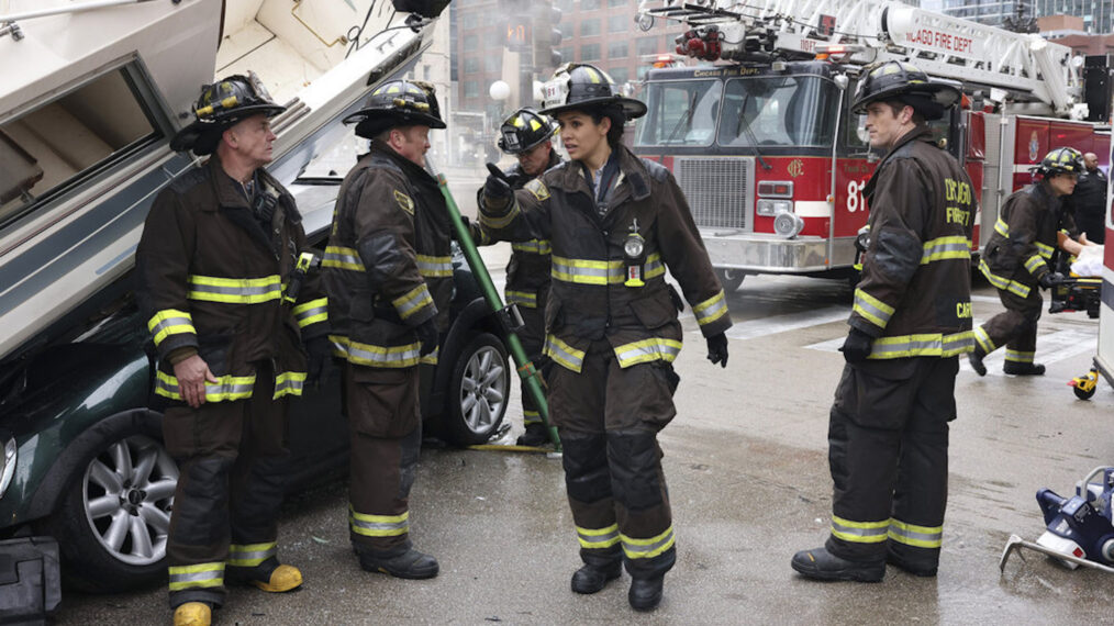 David Eigenberg, Christian Stolte, Miranda Rae Mayo, and Jake Lockett in 'Chicago Fire'