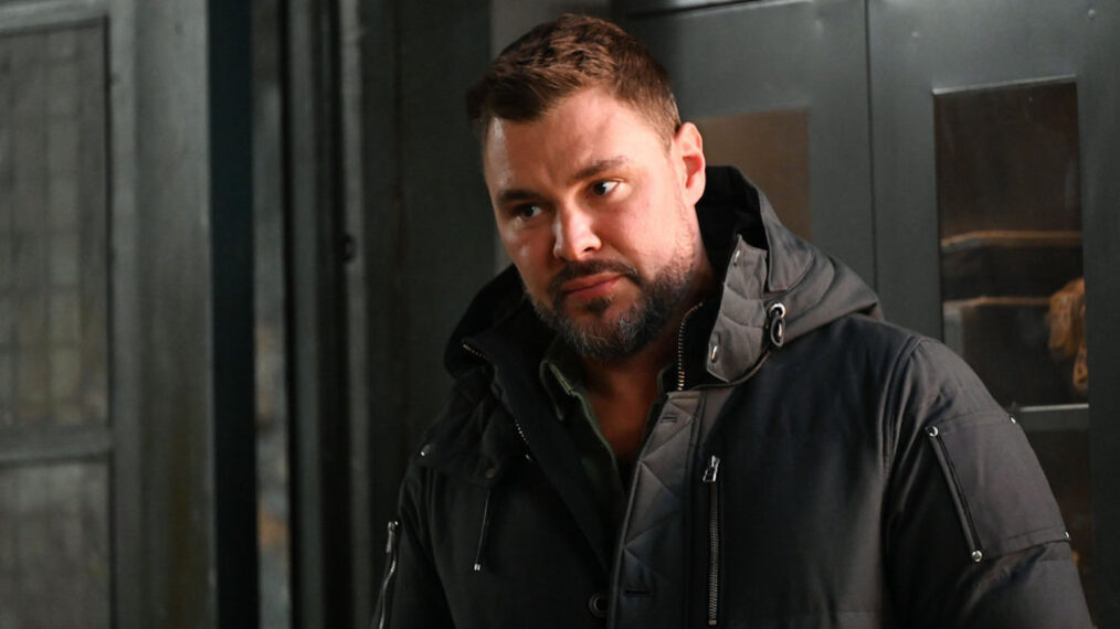 Patrick John Flueger in 'Chicago P.D.' - Season 10 - 'Deadlocked'