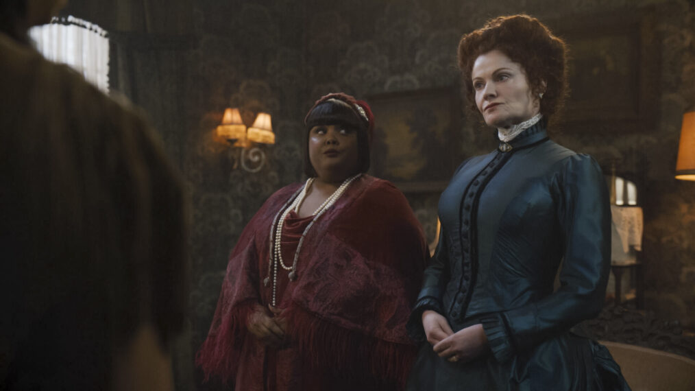 Danielle Pinnock and Rebecca Wisocky in 'Ghosts' Season 2