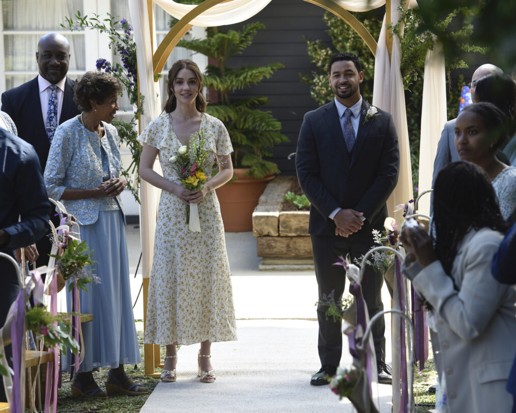 Marla Gibbs, Adelaide Kane, and William Martinez in 'Grey's Anatomy'