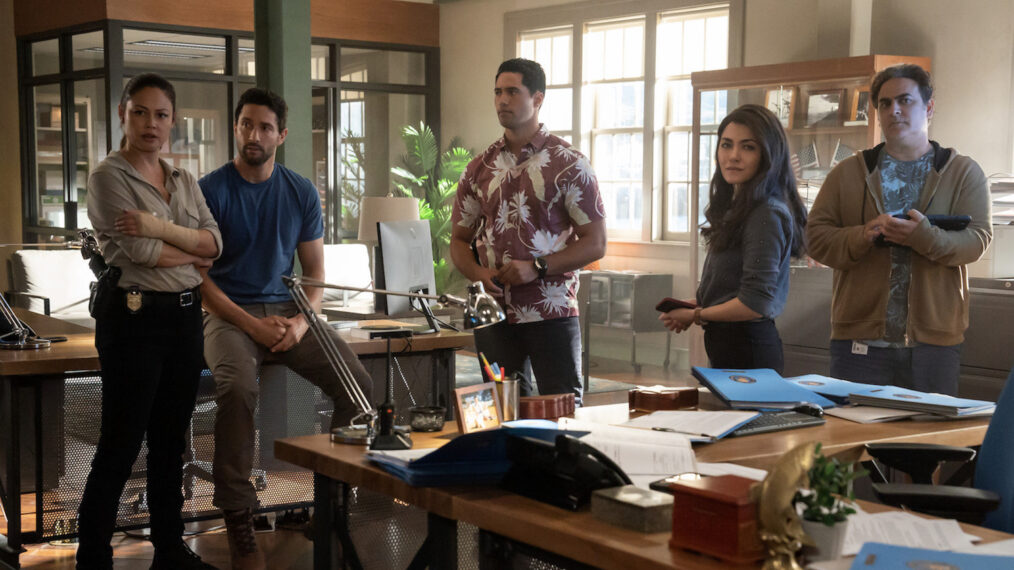 'NCIS: Hawai'i': Tennant's CIA Past & Guest Star Henry Ian Cusick in ...