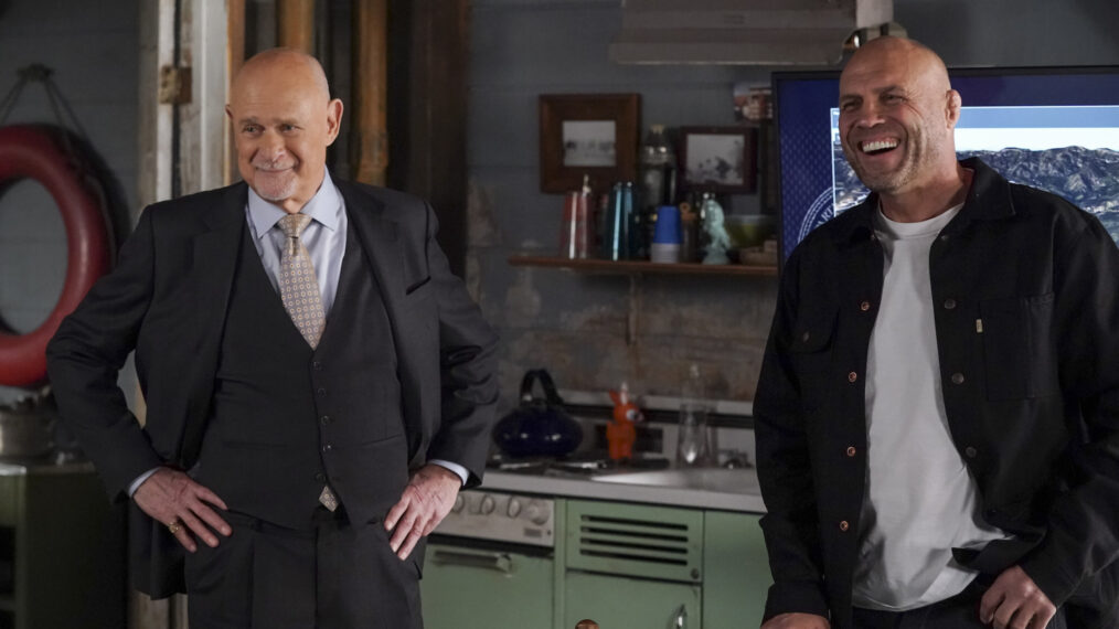 Gerald McRaney and Randy Couture in 'NCIS: Los Angeles'