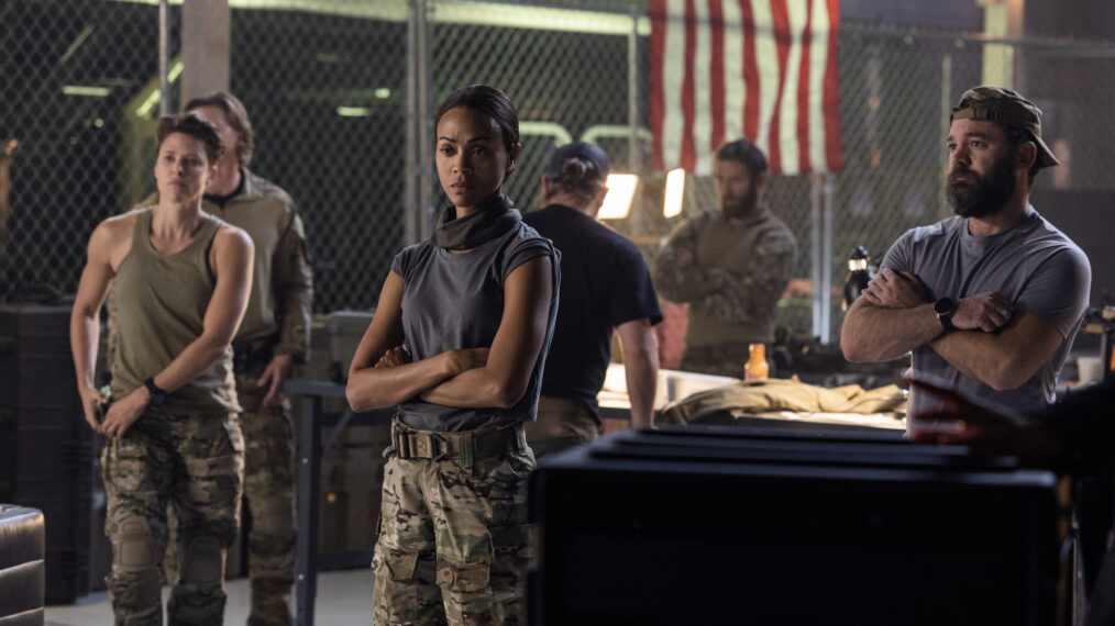 Jill Wagner, Thad Luckinbill, Zoe Saldana, James Jordan, Jonah Wharton, and Austin Hébert in 'Special Ops: Lioness'