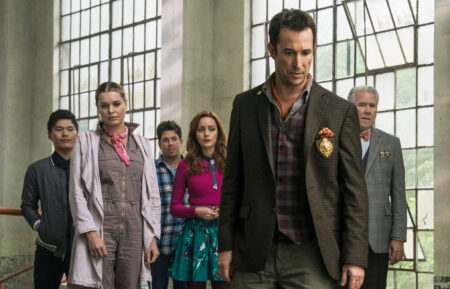 John Harlan Kim, Rebecca Romijn, Christian Kane, Lindy Booth, Noah Wyle, John Larroquette in TNT's 'The Librarians'