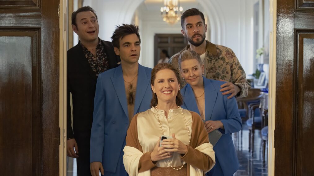 El elenco de la temporada 3 de 'Los otros dos': Brandon Scott, Drew Tarver, Molly Shannon, Heléne Yorke, Josh Segarra