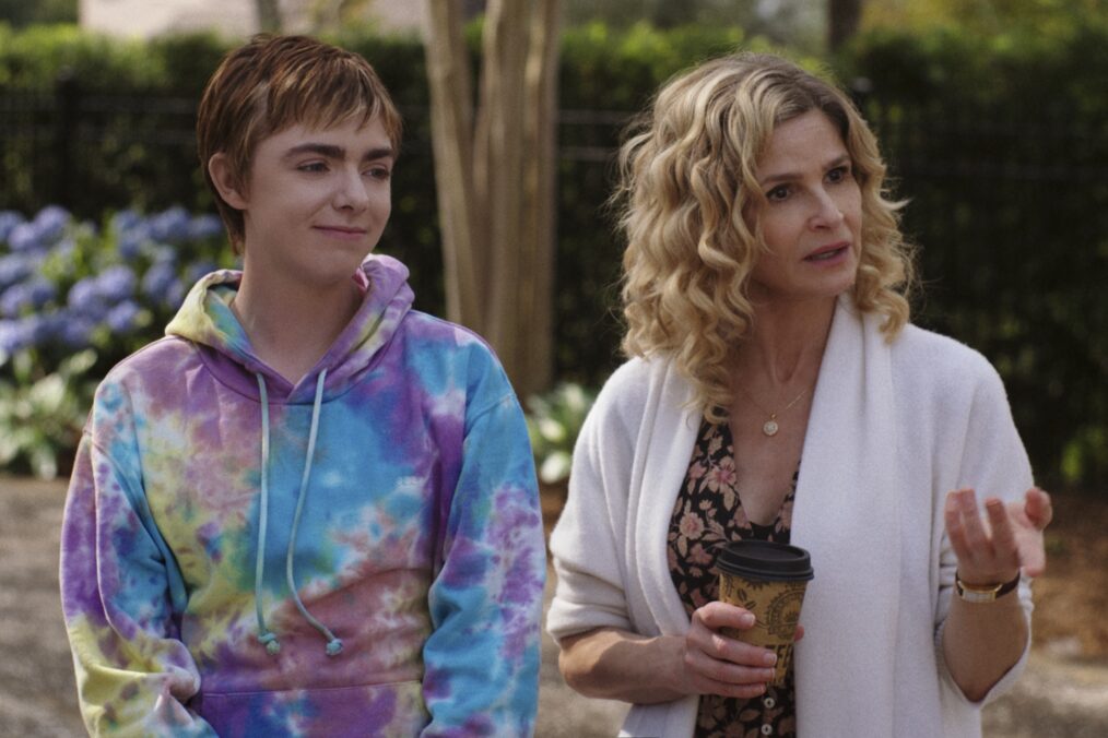 Elsie Fisher and Kyra Sedgwick in 'The Summer I Turned Pretty' Season 2