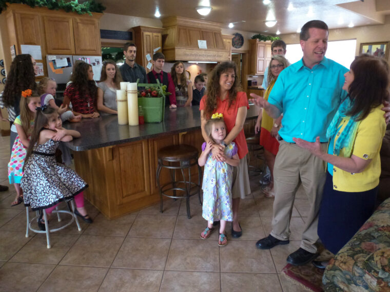 The Duggars and Seewalds in the kitchen together in '17 Kinds and Counting'