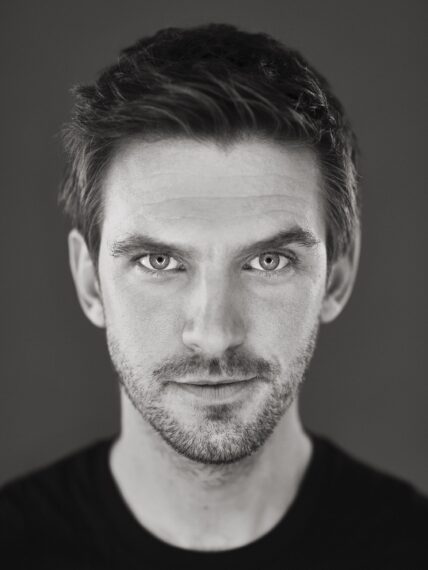 Dan Stevens