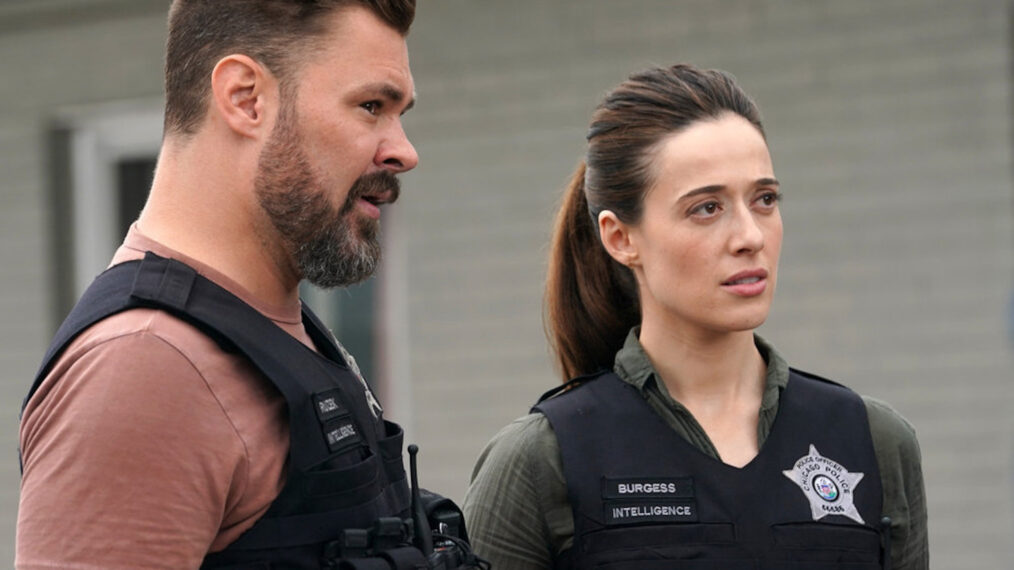 Patrick John Flueger and Marina Squerciati in 'Chicago P.D.'