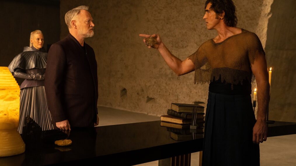 Jared Harris y Lee Pace en la segunda temporada de 'Foundation'