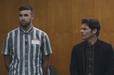 Ronald Gladden and James Marsden in 'Jury Duty'