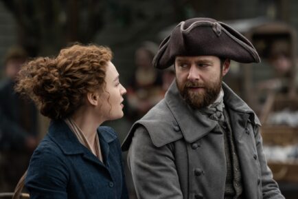 Sophie Skelton and Richard Rankin in 'Outlander' Season 7