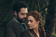 Richard Rankin and Sophie Skelton in 'Outlander' Season 7