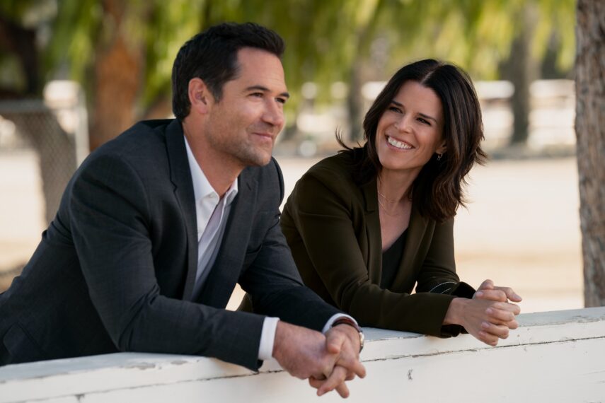 Manuel Garcia-Rulfo and Neve Campbell in 'The Lincoln Lawyer' Season 2