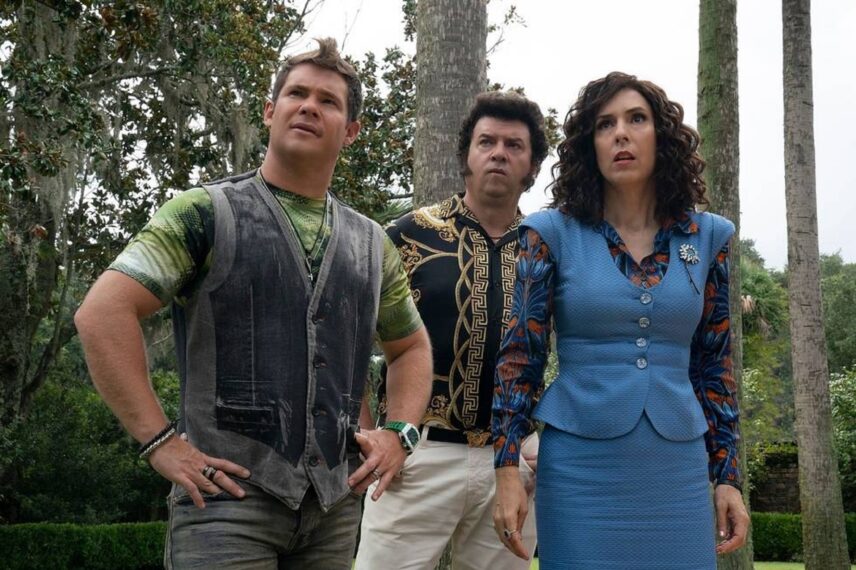 Adam DeVine, Danny McBride und Edi Patterson in Staffel 3 von „The Righteous Gemstones“.