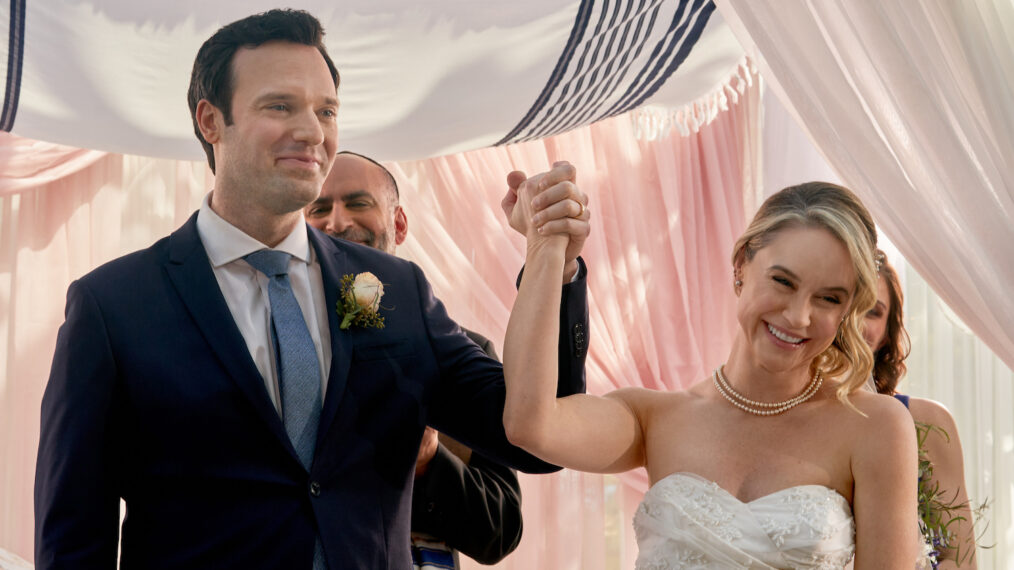 Jake Epstein and Becca Tobin in 'The Wedding Contract'