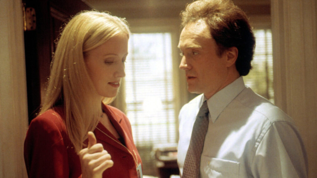 Janel Moloney and Bradley Whitford in 'The West Wing'