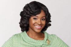 Saycon Sengbloh as Lillian Williams in 'The Wonder Years' Season 2