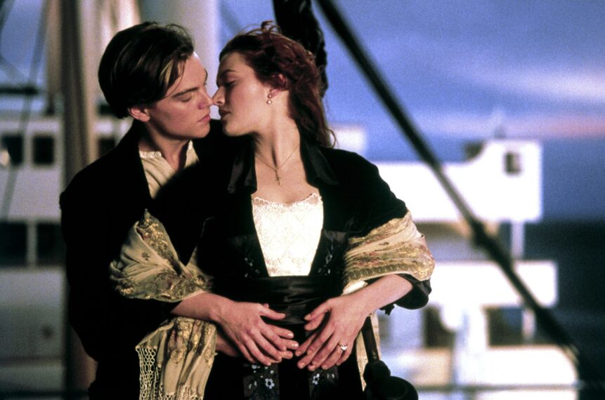 Leo DiCaprio and Kate Winslet in 'Titanic'