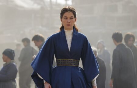 Rosamund Pike in 'The Wheel of Time' - First Look